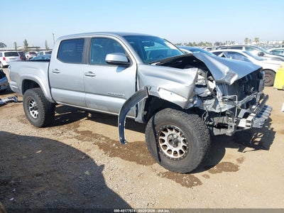 TOYOTA TACOMA