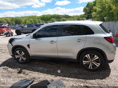 MITSUBISHI OUTLANDER SPORT