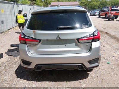 MITSUBISHI OUTLANDER SPORT