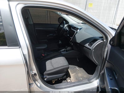 MITSUBISHI OUTLANDER SPORT