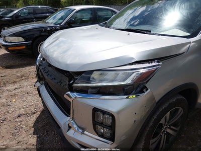 MITSUBISHI OUTLANDER SPORT