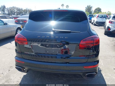 PORSCHE CAYENNE