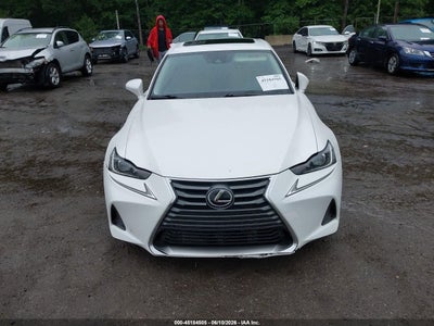 LEXUS IS 300