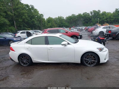 LEXUS IS 300