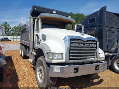 2017 Mack Granite