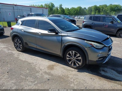 2017 Infiniti Qx30