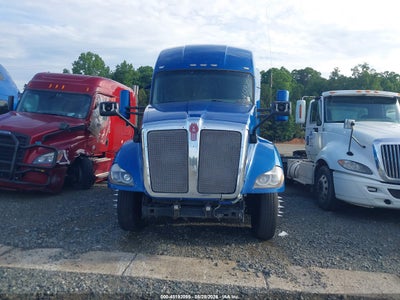 2017 KENWORTH T680 13
