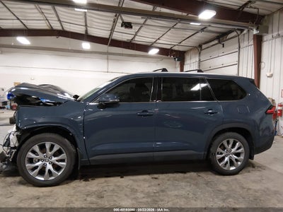 TOYOTA GRAND HIGHLANDER