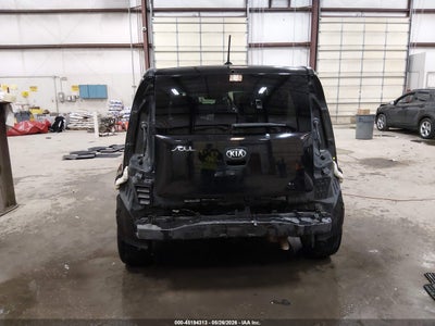 2013 KIA SOUL +