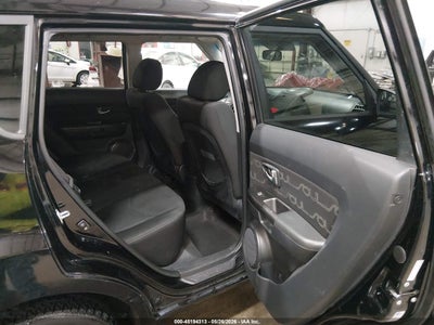 2013 KIA SOUL +