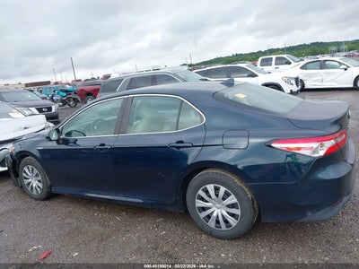 TOYOTA CAMRY HYBRID