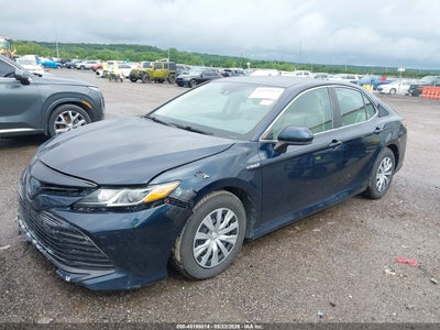 TOYOTA CAMRY HYBRID