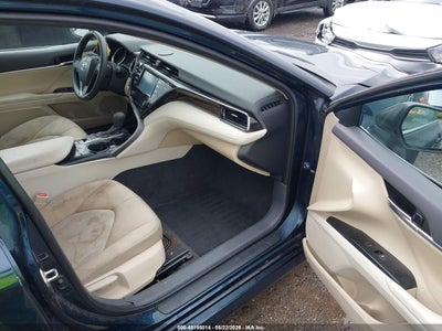 TOYOTA CAMRY HYBRID