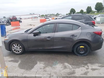 MAZDA MAZDA3