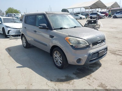 KNDJT2A63D7549960 KIA SOUL Photo 1