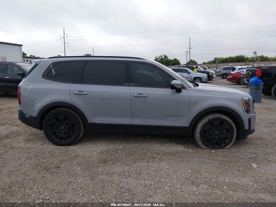 KIA TELLURIDE