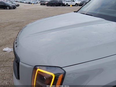 KIA TELLURIDE
