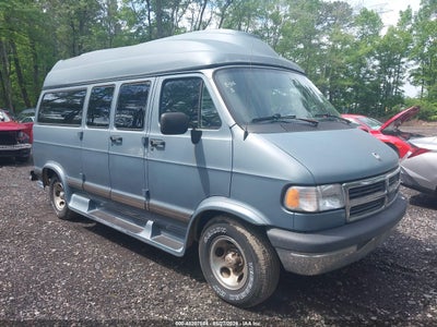 2B4HB25Y0TK124714 DODGE RAM WAGON Photo 1