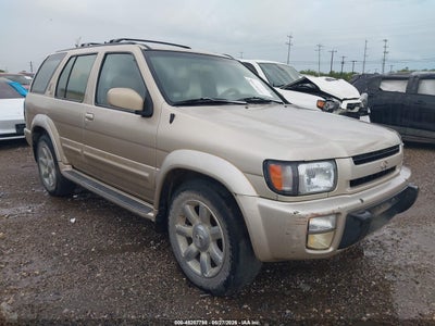 JNRAR05Y9VW014251 INFINITI QX4 Photo 1