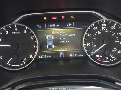 NISSAN MAXIMA