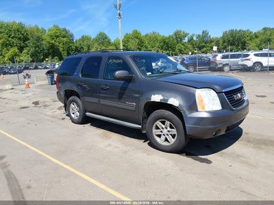 GMC YUKON