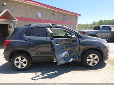 CHEVROLET TRAX