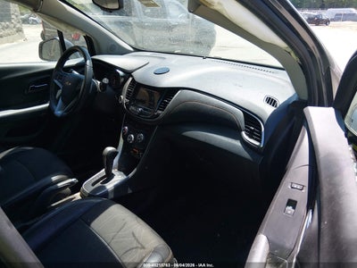 CHEVROLET TRAX
