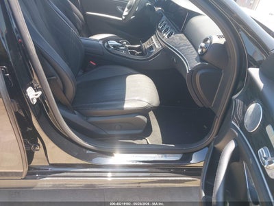 MERCEDES-BENZ E 300