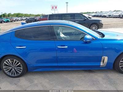 KIA STINGER