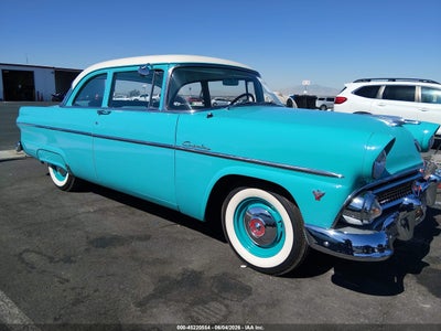 1955 Ford Sedan