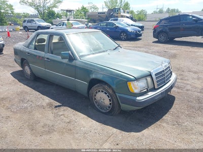 WDBEA32E1PB967792 MERCEDES-BENZ 300 Photo 1