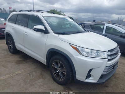 5TDZARFH1JS039281 TOYOTA HIGHLANDER Photo 1