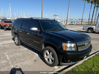 CHEVROLET SUBURBAN