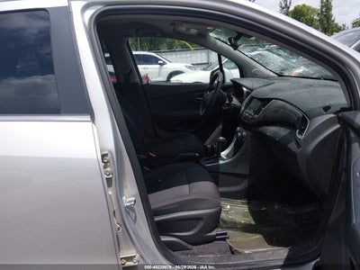 CHEVROLET TRAX