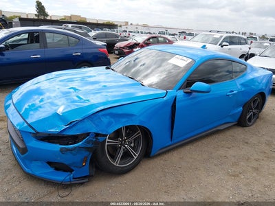 FORD MUSTANG
