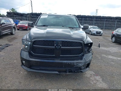 2017 RAM 1500 EXPRESS  4X4 6'4 BOX