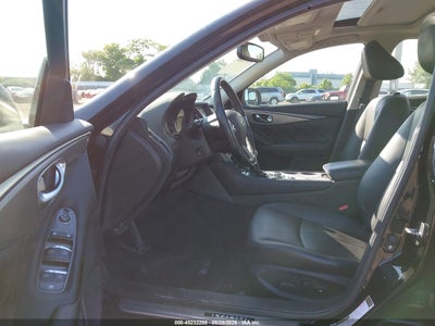 2016 INFINITI Q50 18