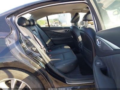 2016 INFINITI Q50 8
