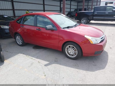 1FAHP3FN0AW122414 FORD FOCUS Photo 1