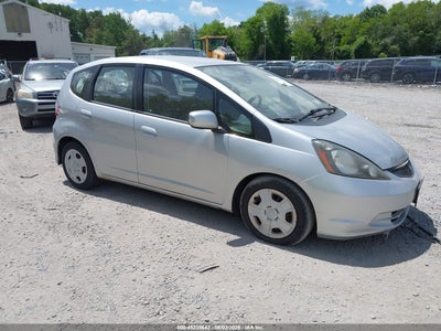 2012 Honda Fit 1.5 silver Lot 111045235642 Vin JHMGE8H36CC000082