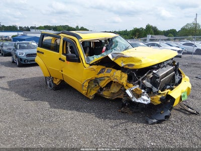 DODGE NITRO