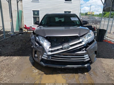 2018 TOYOTA HIGHLANDER 12