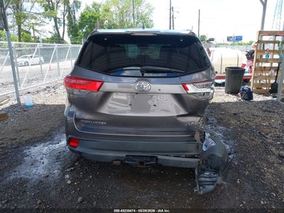 2018 TOYOTA HIGHLANDER 16