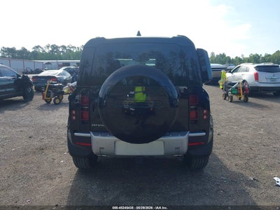 LAND ROVER DEFENDER