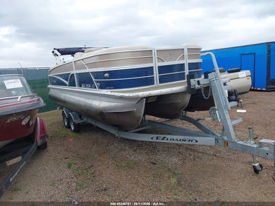 2013 Misty Harbor Pontoon