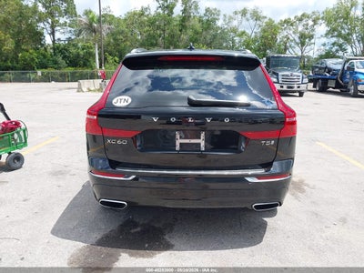 2020 VOLVO XC60 17