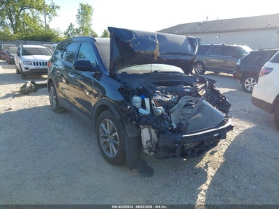 KM8SMDHF5HU216018 HYUNDAI SANTA FE Photo 1
