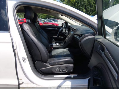 FORD FUSION ENERGI