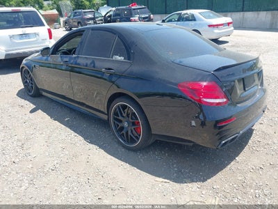MERCEDES-BENZ AMG E 63