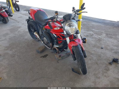2015 Ducati Monster
